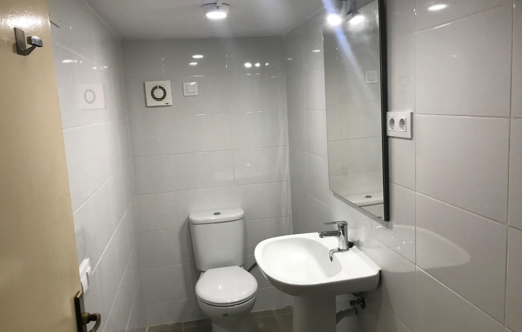 Venta - Local comercial -
Barcelona - Sant Martí