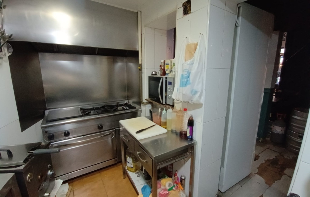 Traspaso - Bar Restaurante -
Barcelona - Sant Antoni