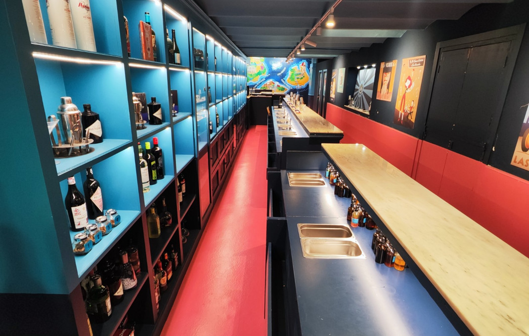 Traspaso - Tiendas -
Barcelona - Sant Antoni