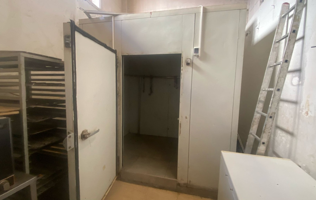 Traspaso - Carnicería - Pescadería -
Pineda de Mar