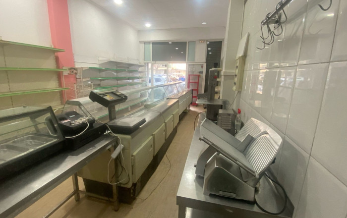 Venta - Carnicería - Pescadería -
Pineda de Mar