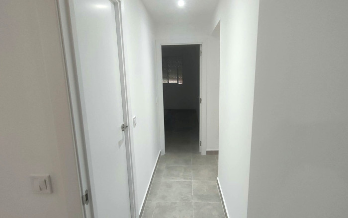 Venta - Local comercial -
Barcelona - Santa Coloma De Gramanet