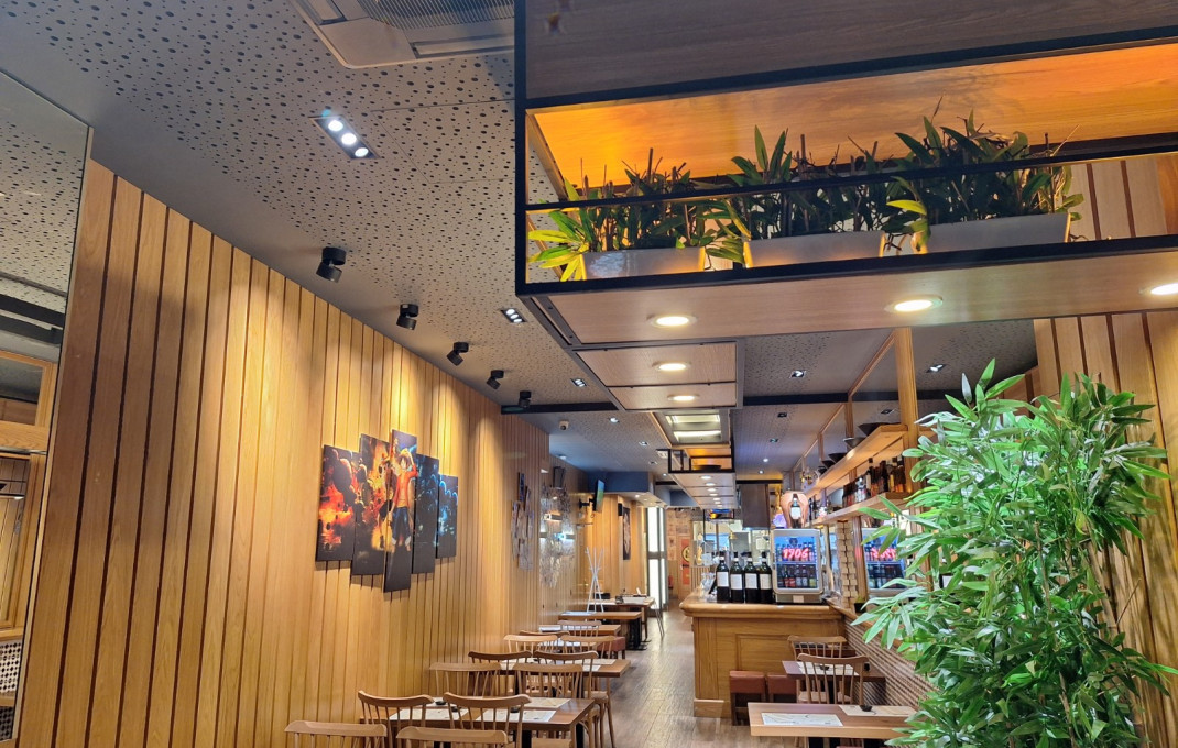 Traspaso - Restaurante -
Barcelona - Eixample Izquierdo