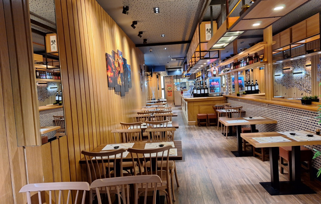 Traspaso - Restaurante -
Barcelona - Eixample Izquierdo