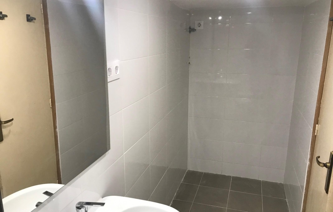 Venta - Local comercial -
Barcelona - Sant Martí