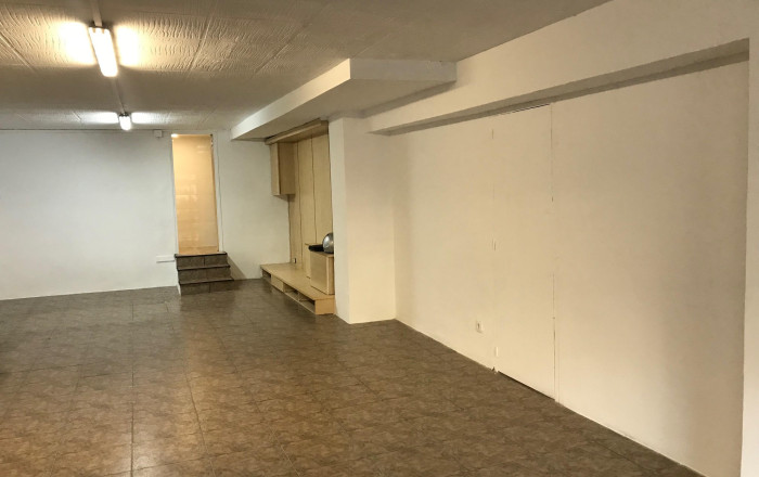 Venta - Local comercial -
Barcelona - Sant Martí