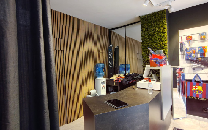 Traspaso - Local comercial -
Barcelona - Sants