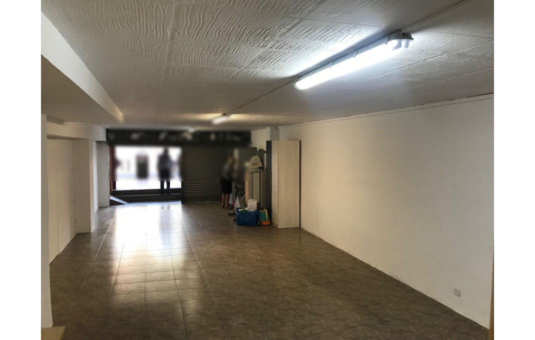 Venta - Local comercial -
Barcelona - Sant Martí