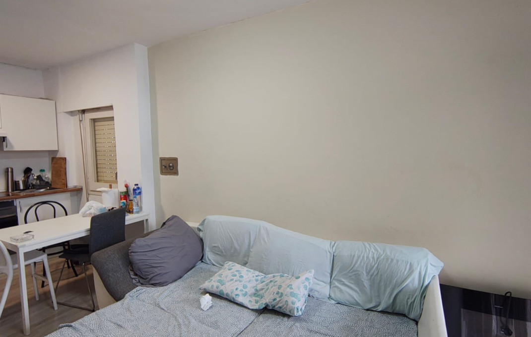 Traspaso - Local comercial -
Barcelona - Sants