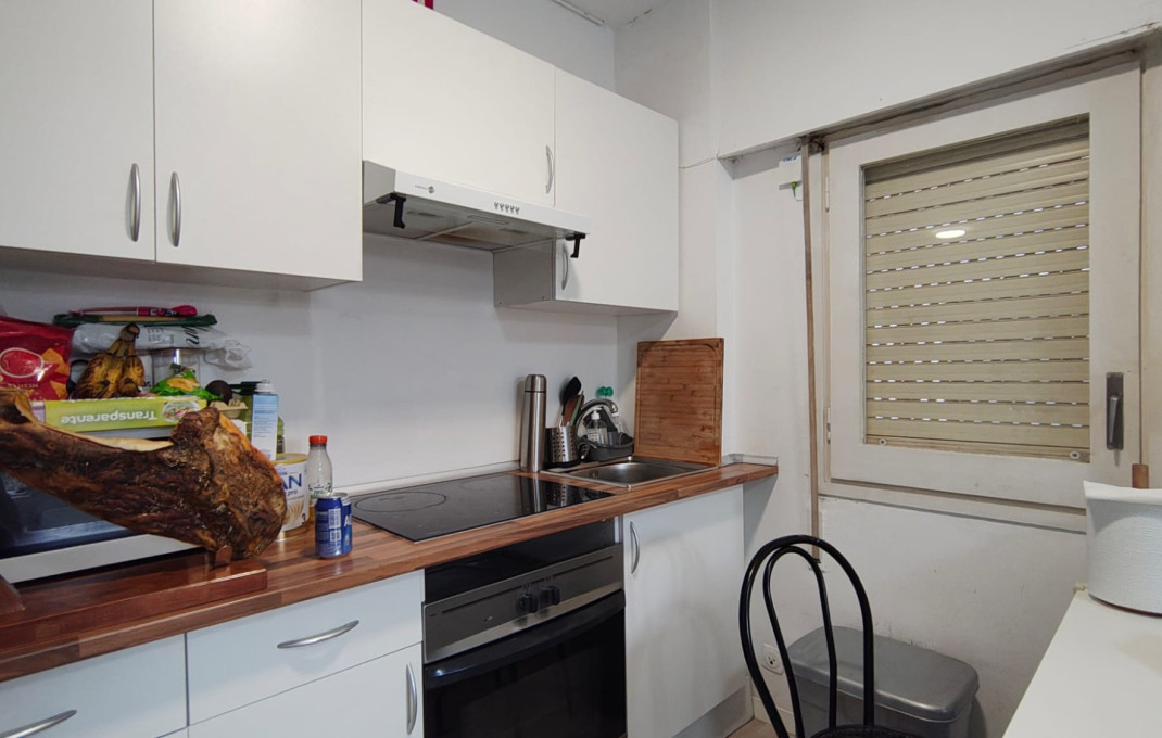 Traspaso - Local comercial -
Barcelona - Sants