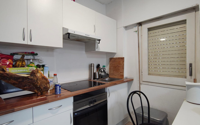 Traspaso - Local comercial -
Barcelona - Sants