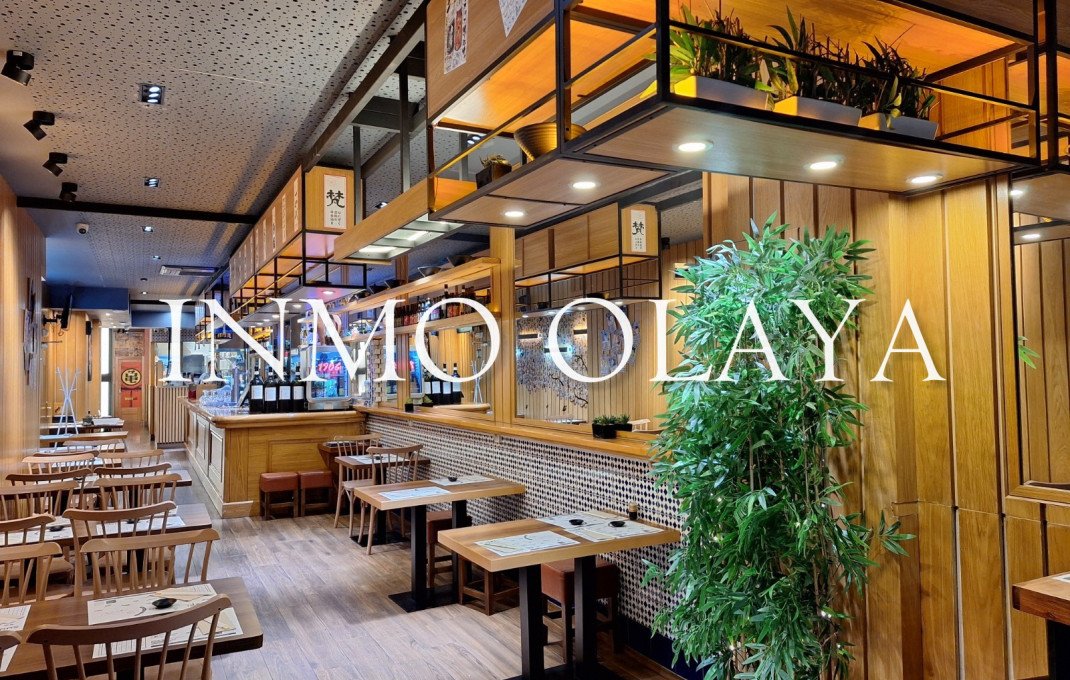 Traspaso - Restaurante -
Barcelona - Eixample Izquierdo