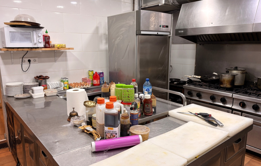 Traspaso - Bar Restaurante -
Barcelona - Eixample Izquierdo