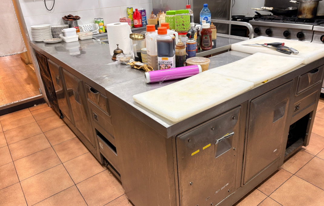 Traspaso - Bar Restaurante -
Barcelona - Eixample Izquierdo