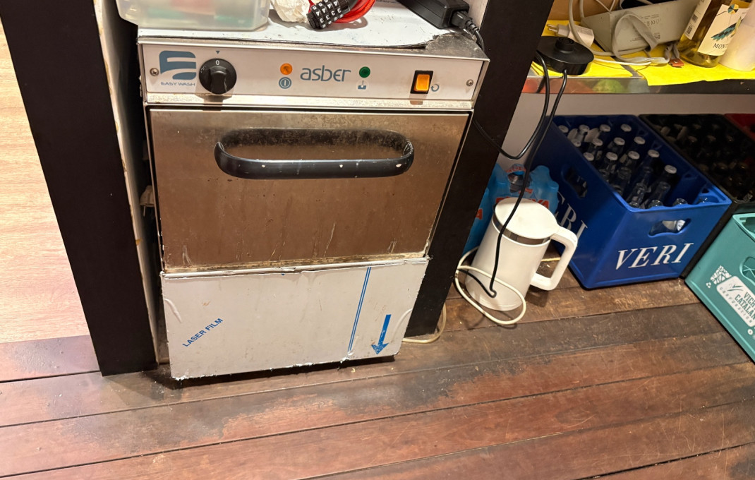 Traspaso - Bar Restaurante -
Barcelona - Eixample Izquierdo