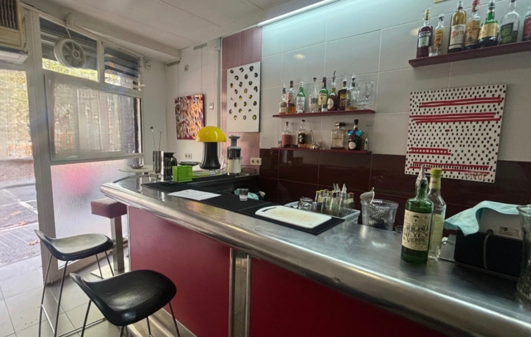 Alquiler - Licencia C2 -
Barcelona - Sants