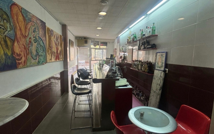 Alquiler - Licencia C2 -
Barcelona - Sants