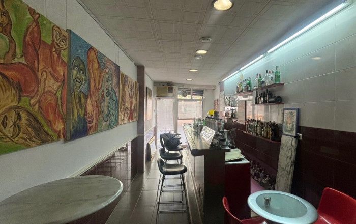 Alquiler - Licencia C2 -
Barcelona - Sants