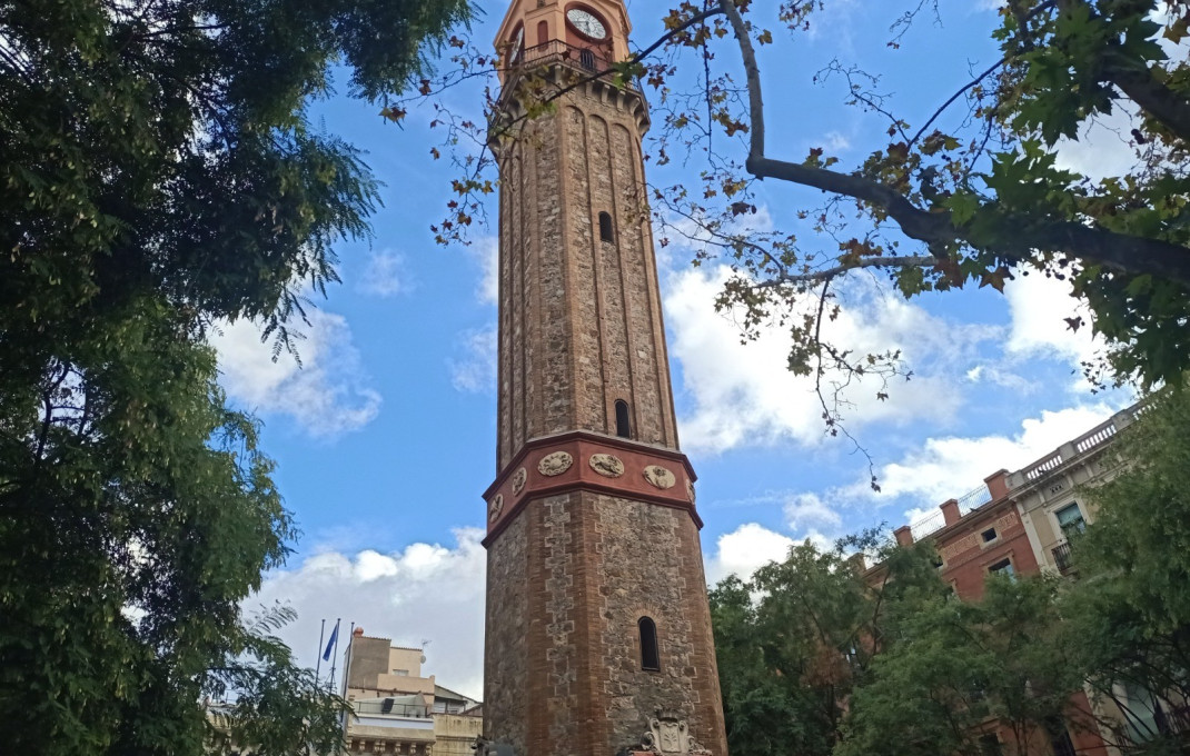 Venta - Piso -
Barcelona - Gràcia