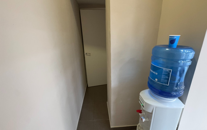 Traspaso - Peluquerias y Estetica -
Barcelona - Sants