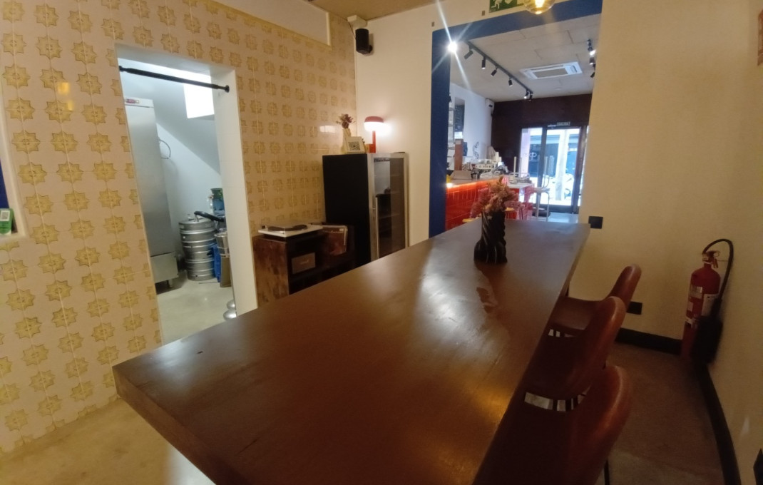 Traspaso - Bar Restaurante -
Barcelona - Eixample