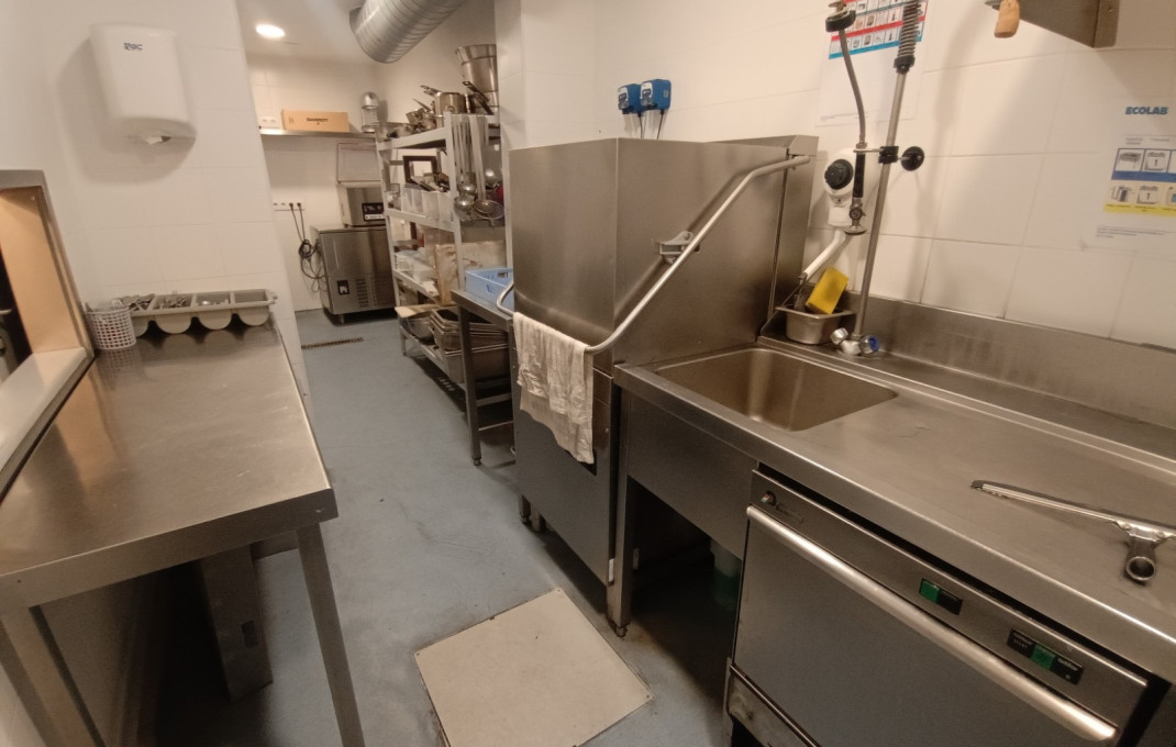 Traspaso - Bar Restaurante -
Barcelona - Eixample