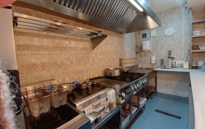 Traspaso - Bar Restaurante -
Barcelona - Eixample