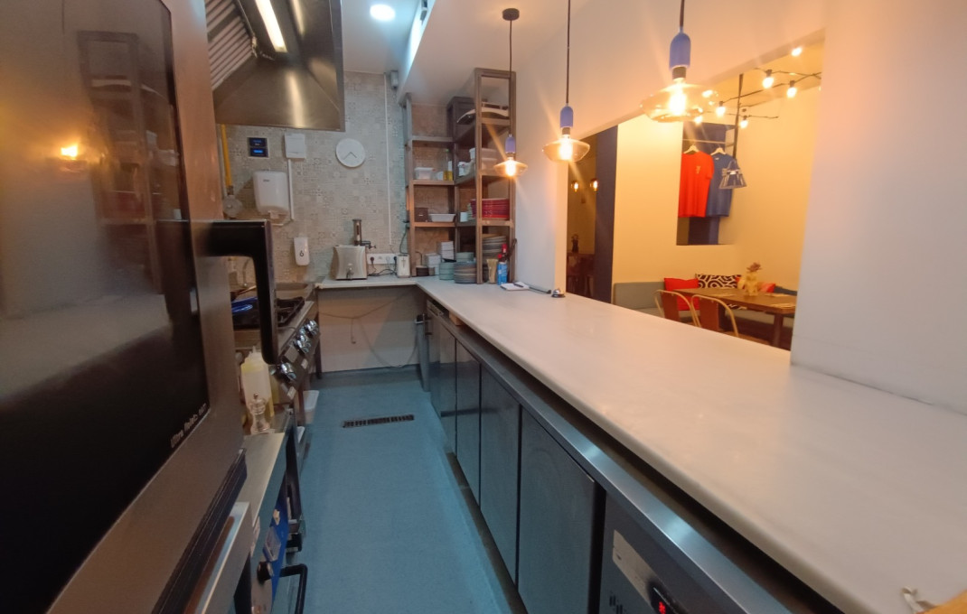 Traspaso - Bar Restaurante -
Barcelona - Eixample