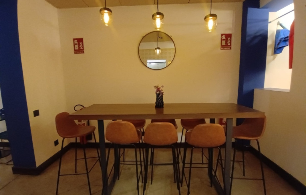 Traspaso - Bar Restaurante -
Barcelona - Eixample