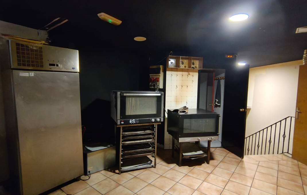 Traspaso - Obradores y/o Panaderias -
Barcelona - Sant Antoni