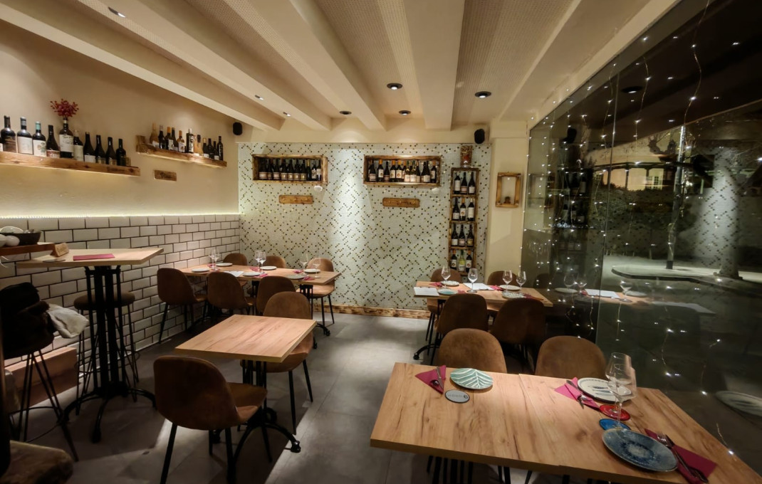 Traspaso - Bar Restaurante -
Argentona