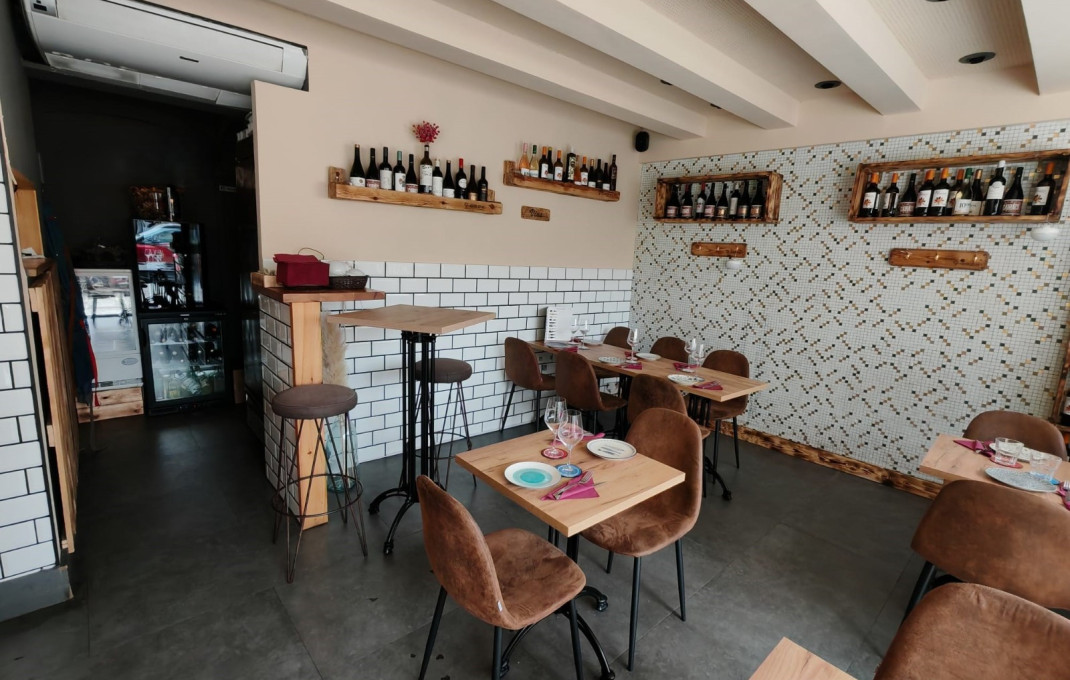 Traspaso - Bar Restaurante -
Argentona