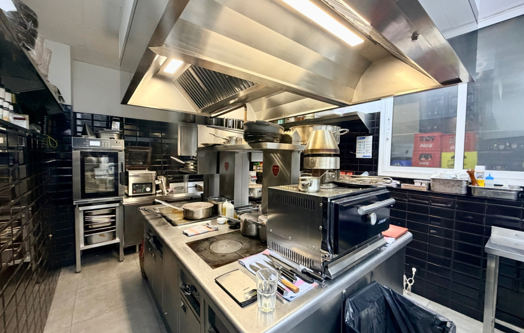 Traspaso - Bar Restaurante -
Barcelona - Eixample Derecho