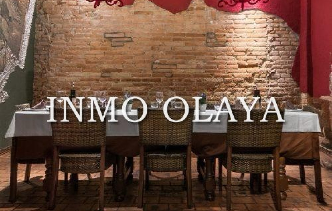 Traspaso - Bar Restaurante -
Barcelona - Eixample Derecho