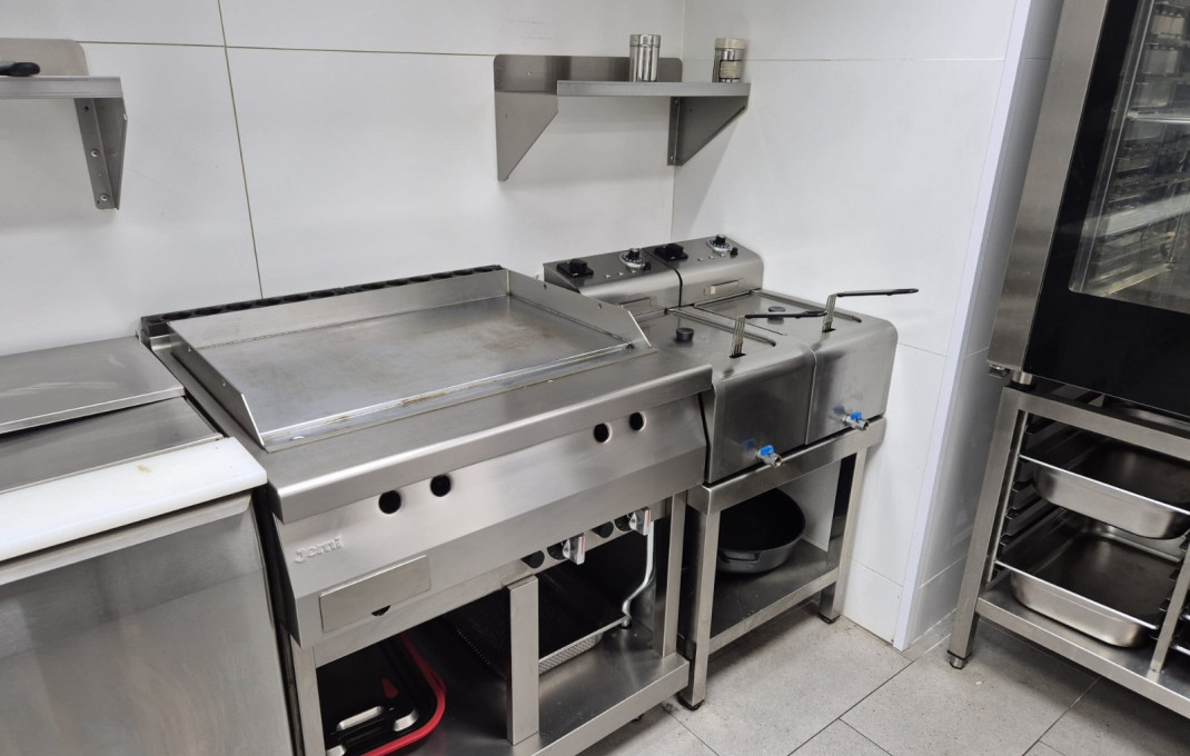 Traspaso - Take Away -
Vilanova del valles