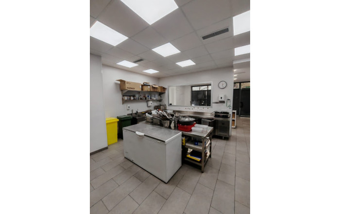 Traspaso - Take Away -
Vilanova del valles