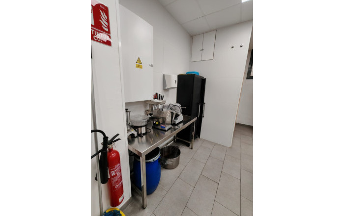 Traspaso - Take Away -
Vilanova del valles