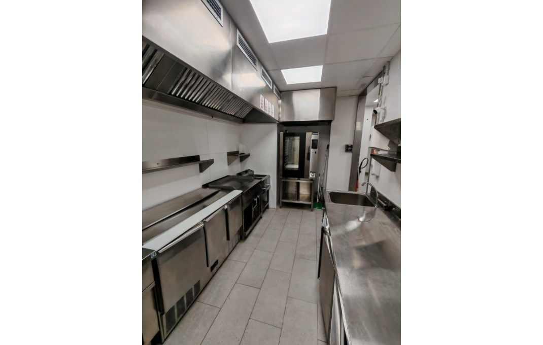 Traspaso - Take Away -
Vilanova del valles