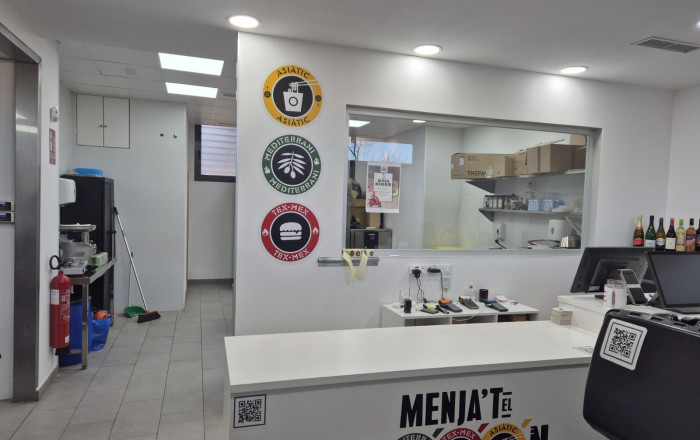 Traspaso - Take Away -
Vilanova del valles