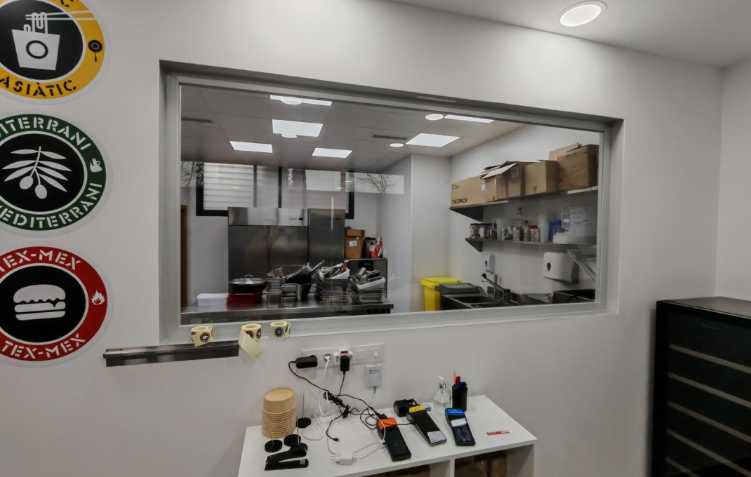 Traspaso - Take Away -
Vilanova del valles