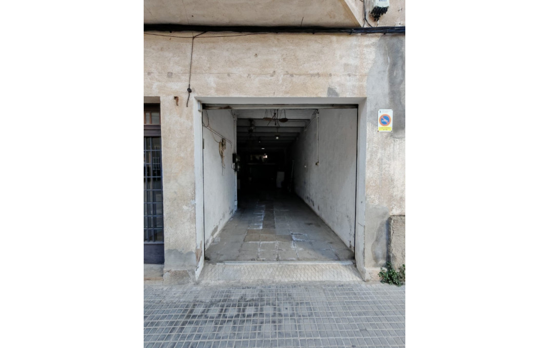 Venta - Local comercial -
La Garriga