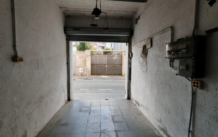 Venta - Local comercial -
La Garriga