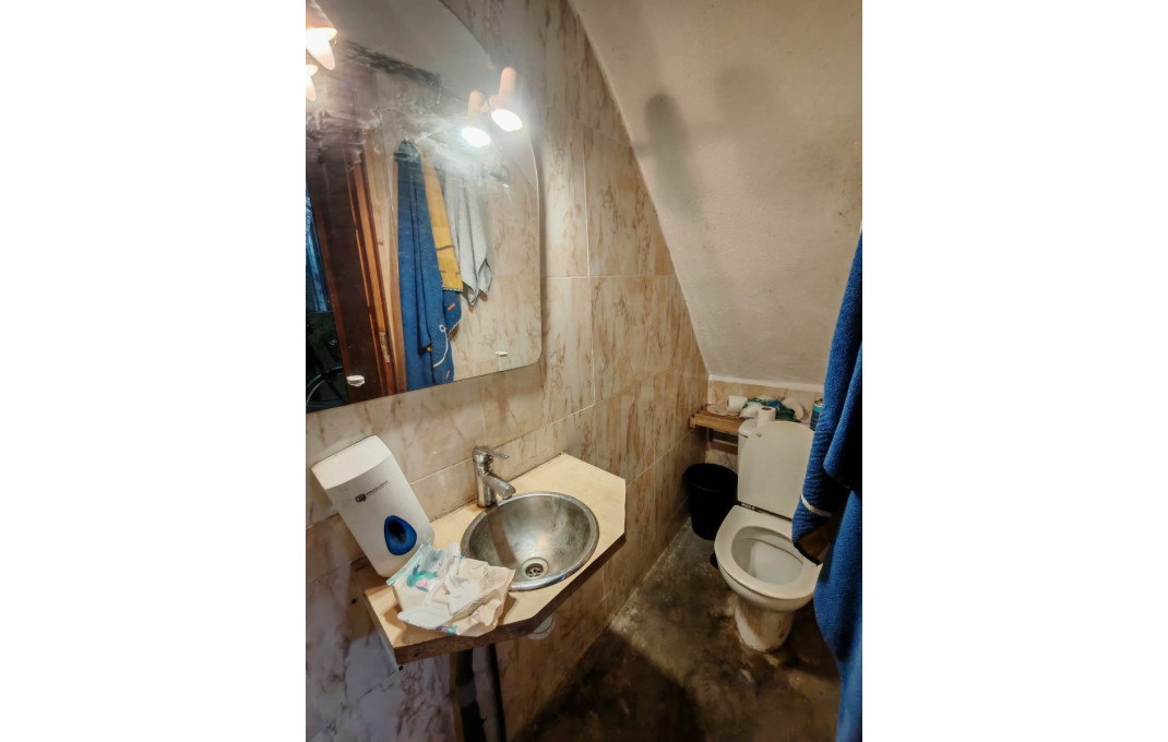 Venta - Local comercial -
La Garriga