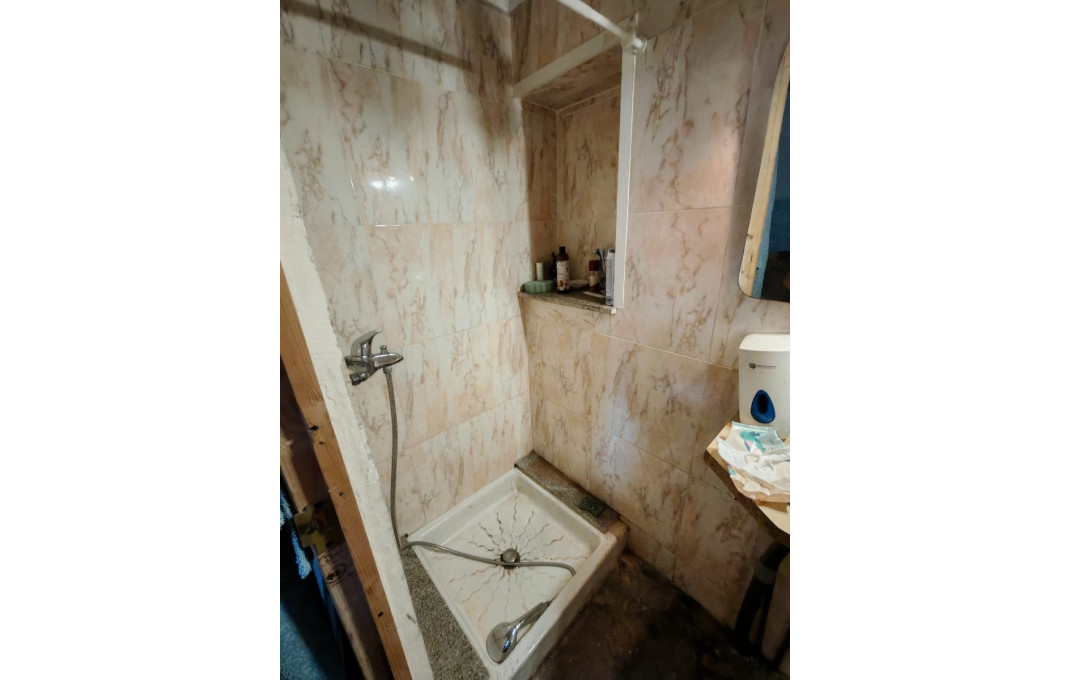 Venta - Local comercial -
La Garriga