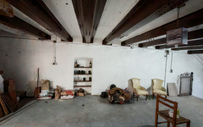 Venta - Local comercial -
La Garriga