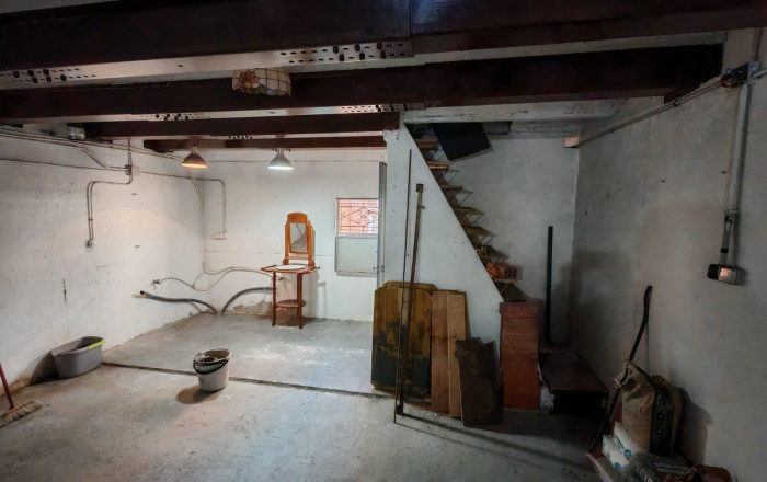 Venta - Local comercial -
La Garriga