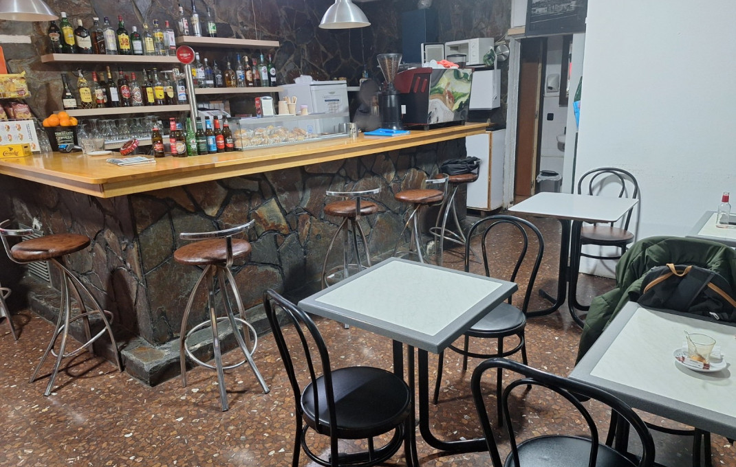 Traspaso - Licencia C2 -
Barcelona - Gràcia