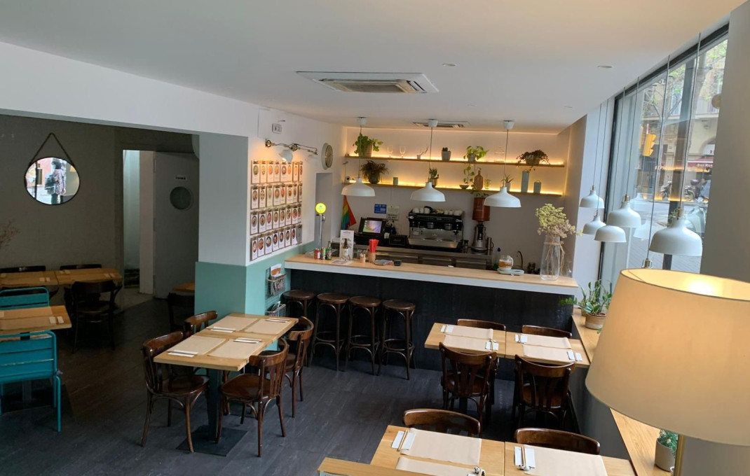 Transfert - Bar Restaurante -
Barcelona - Eixample