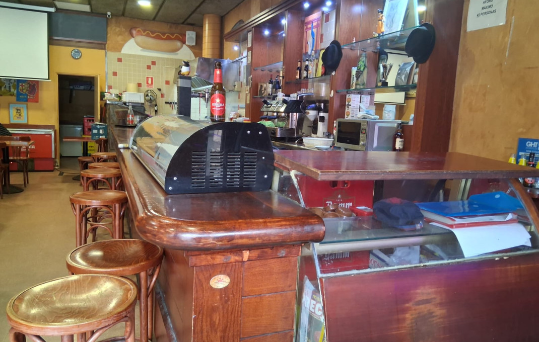 Traspaso - Bar Restaurante -
Badalona
