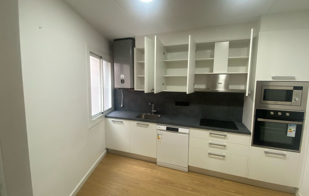 Revente - Piso -
Blanes